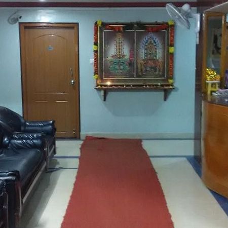 Sri Sai Teja Residency Hotel Srikalahasti Bagian luar foto